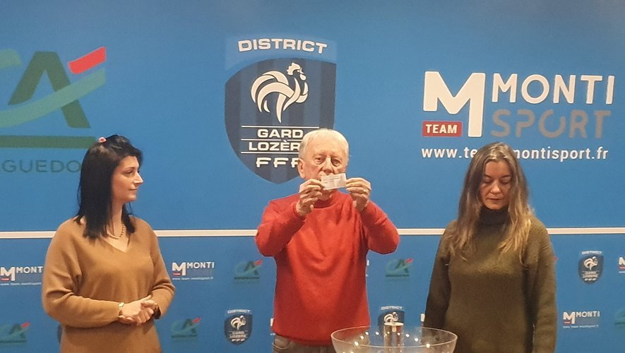 Football en quarts de conclusion de Coupe Gard Lozère le Petit Poucet Vatan D3 au