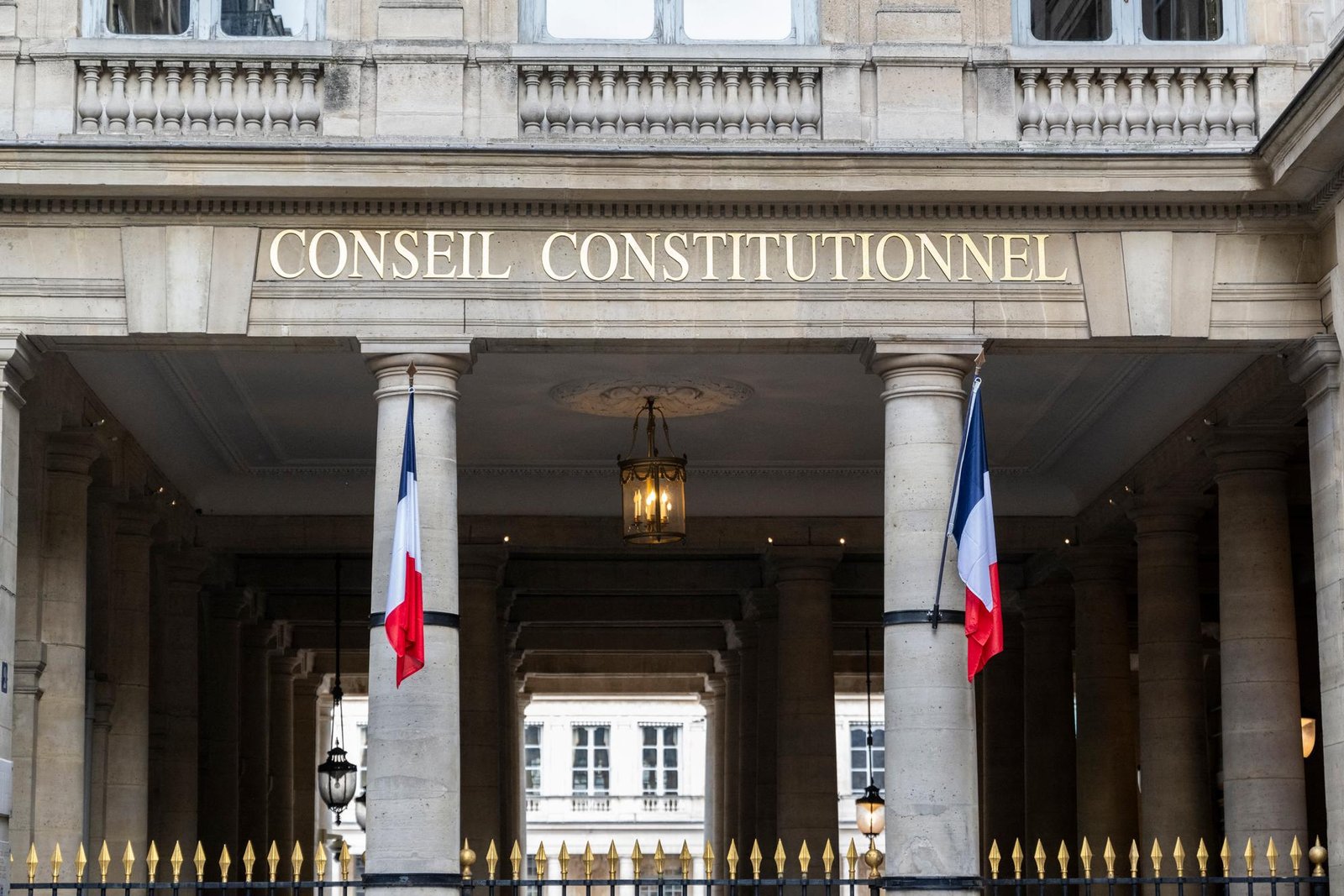 Conseil constitutionnel : les rémunérations des membres de nouveau critiquées