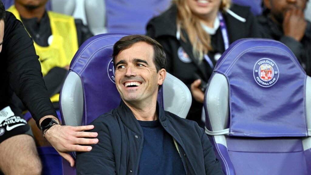 La Premi Re Ann E Je Voulais Tout Contr Ler Comme Carles Martinez La Premiere Annee Je Voulais Tout Controler Comment Carles Martinez Novell A Evolue Depuis Son Arrivee Sur Le Banc Du Tfc 1024x576 