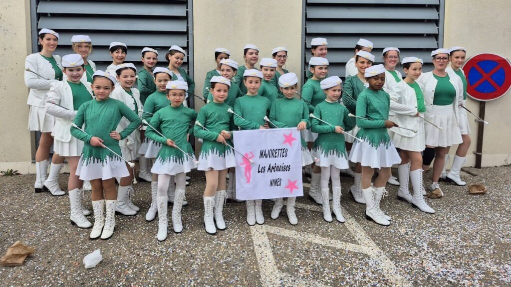 500 majorettes réunies à Nîmes, le époque d’un vacance pascal, là ...